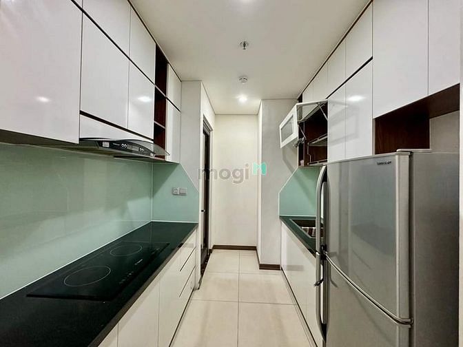 Hình ảnh Có chỗ đậu ô tô, Mb6623 nạp rút nhanh chóng có sổ hồng, Hà Đô centrosa Quận 10 , 02PN 2WC