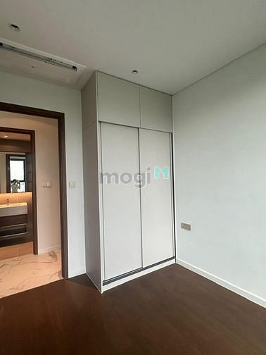 Hình ảnh The Crest Metropole 2PN! Nội thất 80% - View Landmark 81, sông Sài Gòn