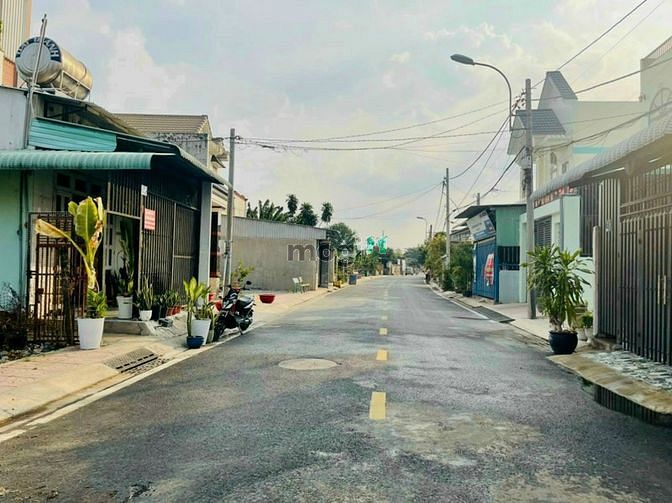 Hình ảnh Bán đất mặt tiền Phạm Văn Chèo.DT:5×28m. Giá 3,5tỷ