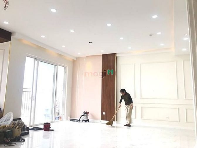 Hình ảnh ORIENTAL PLAZA - 78M2 2PN, 2WC.  •	Địa chỉ: 685 Đ. Âu Cơ, Tân Thành, T