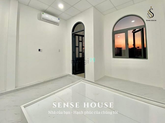 Hình ảnh Studio ban công tone trắng dịu dàng ngay Aeon Tân Phú, ĐH HUIT