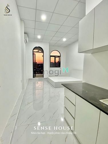 Hình ảnh Studio ban công tone trắng dịu dàng ngay Aeon Tân Phú, ĐH HUIT