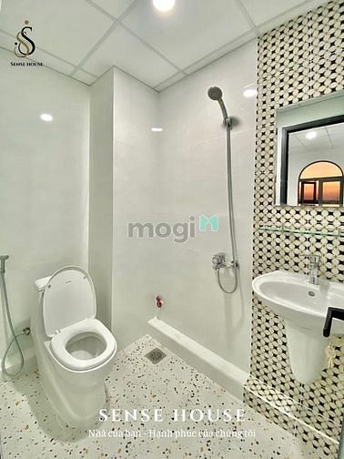 Hình ảnh Studio ban công tone trắng dịu dàng ngay Aeon Tân Phú, ĐH HUIT