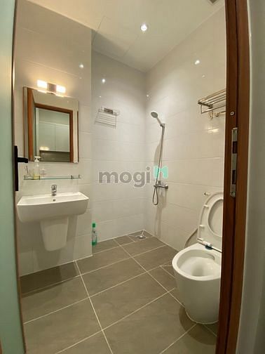 Hình ảnh Phòng Studio Cửa Sổ Lớn - Gần CV Hoàng Văn Thụ - KV sân Bay - Tân Bình