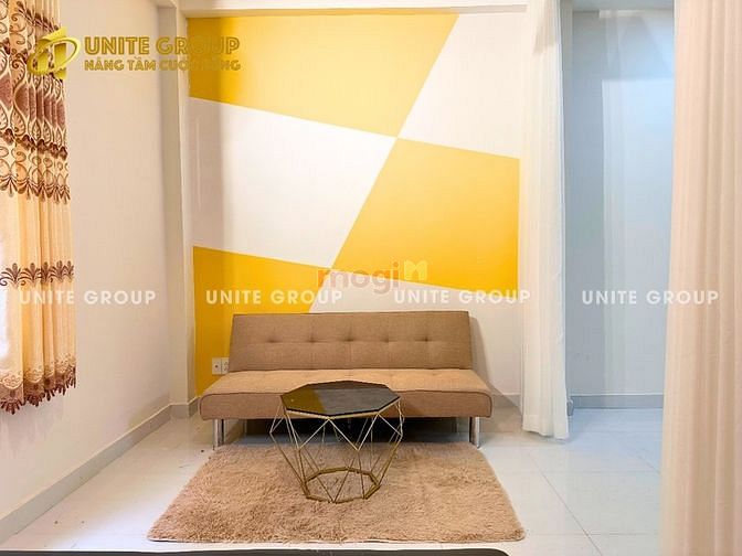 Hình ảnh STUDIO cửa sổ trời lớn tách bếp