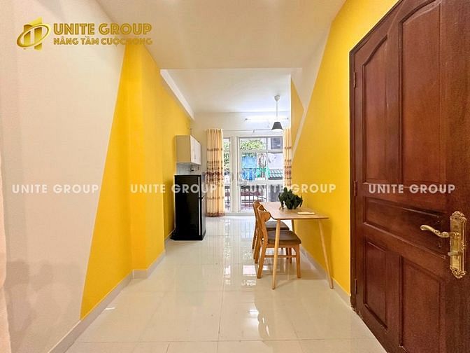 Hình ảnh STUDIO cửa sổ trời lớn tách bếp