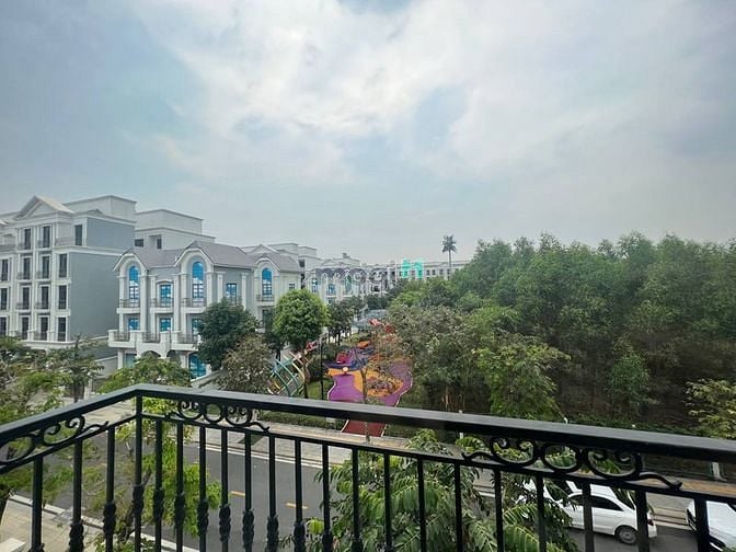 Hình ảnh 🔥 Biệt thự song lập 200m2 Vinhomes Grand Park cho thuê 30tr/th.