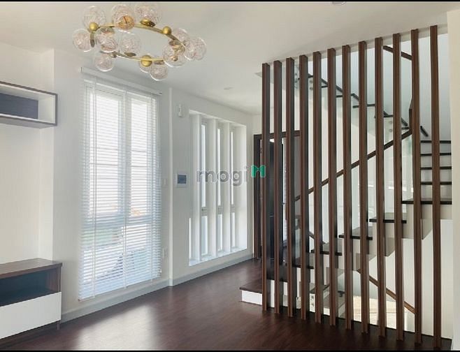 Hình ảnh 🏠🏠🏠Nhà Hẻm Xe Hơi Quận 7 Chỉ 6.9 Tỷ.