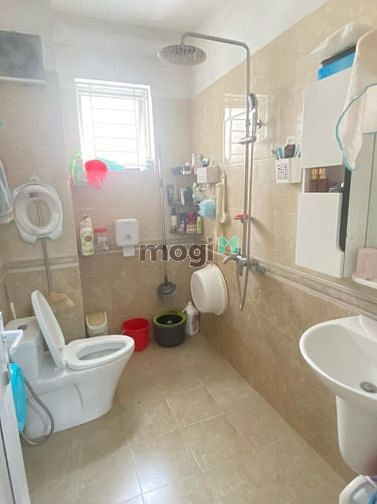 Hình ảnh HÀNG HIẾM! CC Trần Đăng Ninh, Thang máy, thoáng. 70m 2PN 1VS chỉ 3,57