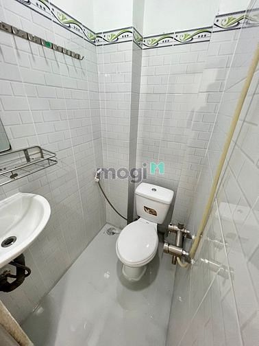 Hình ảnh STUDIO có cửa sổ trời lớn gần PĐB Bùi Viện