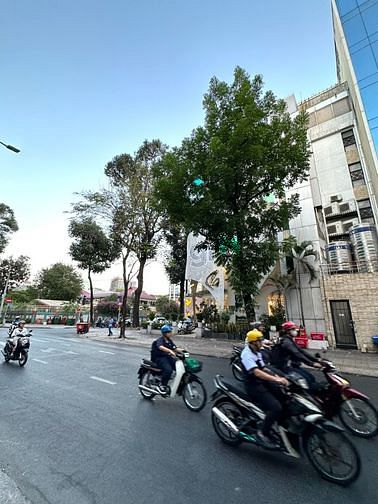 Hình ảnh Giảm 20 tỷ Bán Tòa VP MT Nguyễn Đình Chiểu 8 Tầng ngang 11m Giá 95 tỷ