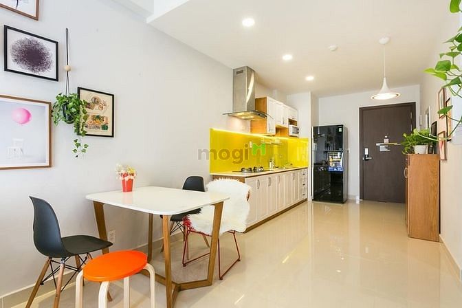 Hình ảnh Căn Hộ 2PN2WC Full Nội Thất Phòng Rộng Có Ban Công Gần Sân Bay