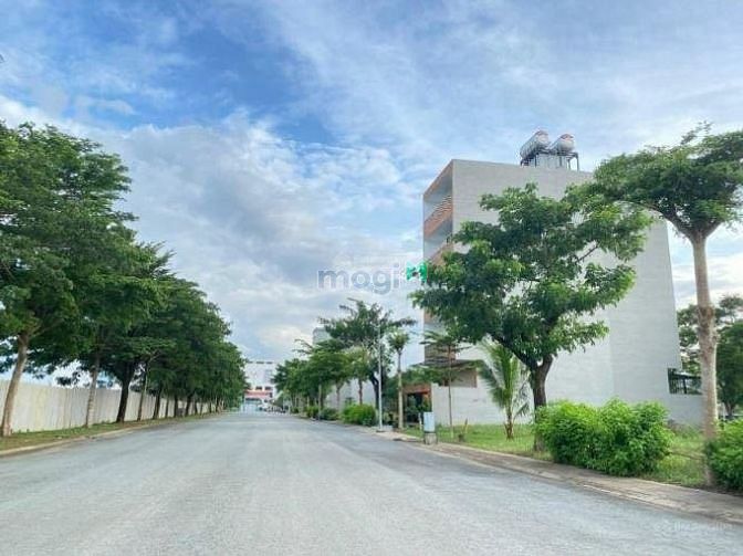Hình ảnh Lô đất nền KDC An Sương Q12 DT 120m2 giá 2tỷ100tr Sổ Hồng Riêng