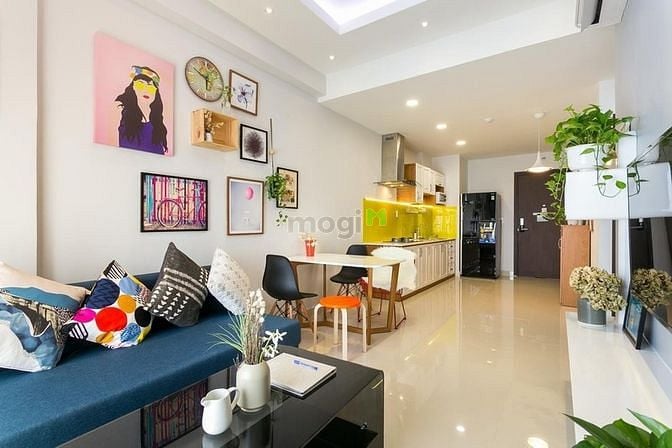 Hình ảnh Căn Hộ 2PN2WC Full Nội Thất Phòng Rộng Có Ban Công Gần Sân Bay