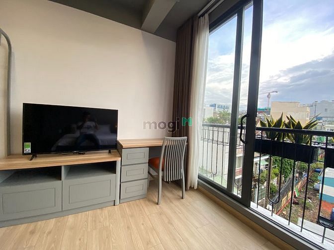 Hình ảnh CĂN HỘ FULL NỘI THẤT, BANCOL SÂN VƯỜN, 40m2, MỚI 100% Quận Tân Bình