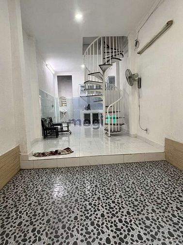 Hình ảnh Bán Nhà 1T2LST, 3PN chỉ 3.3 Tỷ!! Quận Bình Thạnh