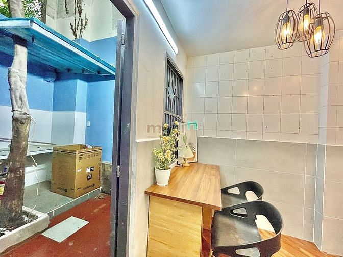 Hình ảnh Cho thuê Duplex Cách Mạng Tháng 8 Q1,gần phố Bùi Viện , Máy giặt riêng