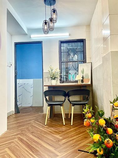 Hình ảnh Cho thuê Duplex Cách Mạng Tháng 8 Q1,gần phố Bùi Viện , Máy giặt riêng