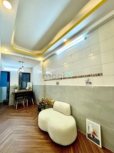 Hình ảnh Cho thuê Duplex Cách Mạng Tháng 8 Q1,gần phố Bùi Viện , Máy giặt riêng