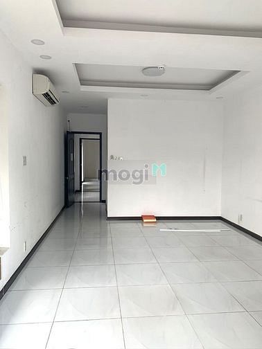 Hình ảnh Góc 2MT Phan Văn Trị 4x20m, Trệt, 3lầu, 6pn, 6wc. KD Đa Ngành.