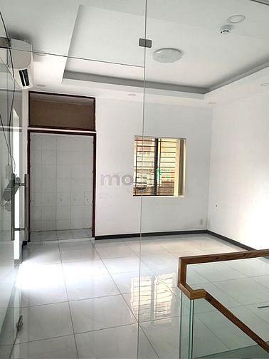 Hình ảnh Góc 2MT Phan Văn Trị 4x20m, Trệt, 3lầu, 6pn, 6wc. KD Đa Ngành.