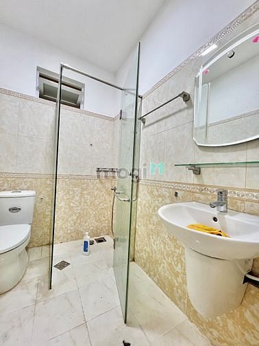 Hình ảnh CHDV 20m2 full nt ngay sân bay
