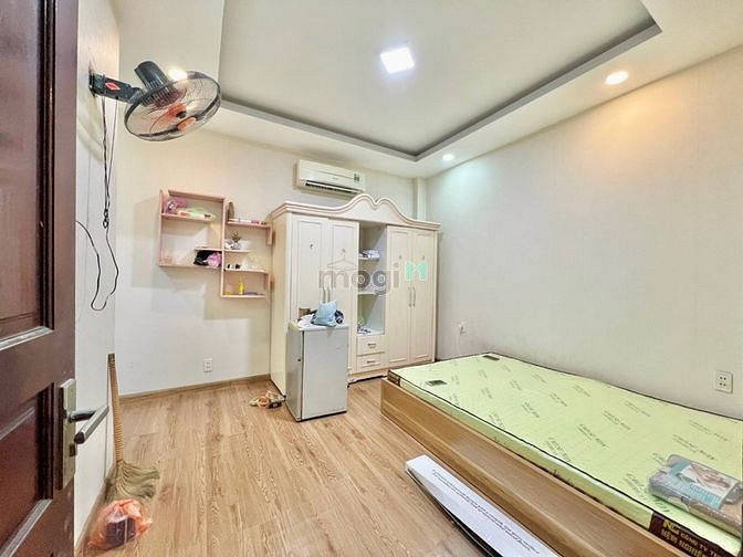 Hình ảnh CHDV 20m2 full nt ngay sân bay