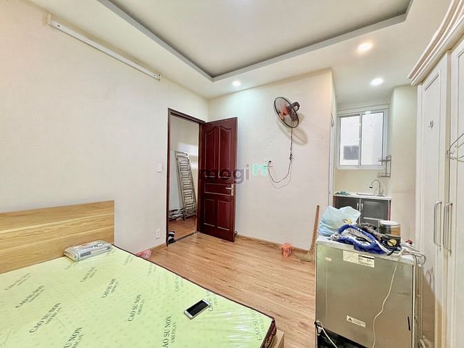 Hình ảnh CHDV 20m2 full nt ngay sân bay