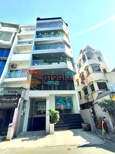 Hình ảnh Cho thuê nhà MT Đặng Dung, phường Tân Định, Quận 1 có Thang Máy!