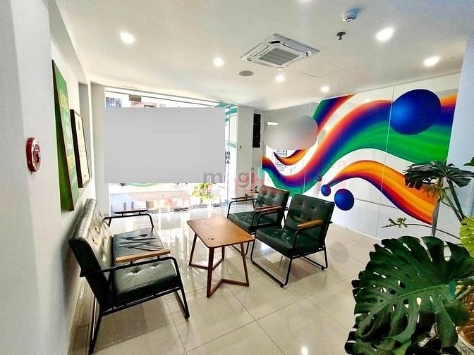 Hình ảnh Cho thuê nhà MT Đặng Dung, phường Tân Định, Quận 1 có Thang Máy!