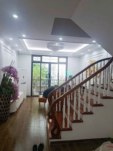 Hình ảnh Cho thuê nhà riêng Vạn Phúc, 45 m2 x 6 tầng, nhà nội thất hiện đại