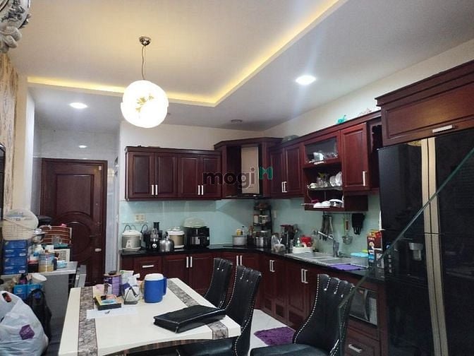 Hình ảnh Bán nhà mặt tiền đường 46 kế bên Tên Lửa