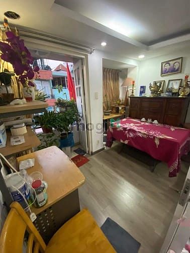 Hình ảnh ______  mt rạch bùng binh phường 10 quận 3. ______