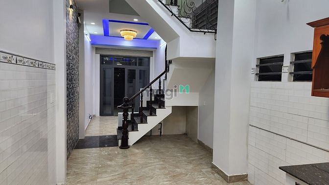 Hình ảnh Nhà mới giá tốt, miễn tiếp môi giới.