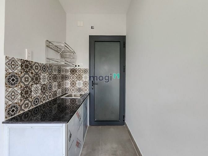 Hình ảnh Cho thuê phòng ban công, đủ nội thất gần lotte quận 7