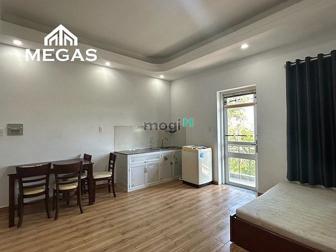 Hình ảnh Studio ban công 40m2 - ban công cây xanh mát mẻ FULL NỘI THẤT