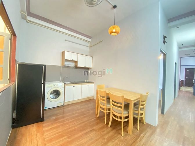 Hình ảnh 2 Phòng Ngủ , 1 Phòng Khách , Đầy Đủ Nội Thất Ngay Phan Văn Trị