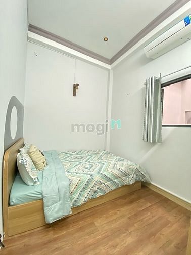Hình ảnh 2 Phòng Ngủ , 1 Phòng Khách , Đầy Đủ Nội Thất Ngay Phan Văn Trị