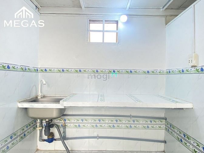 Hình ảnh Phòng trọ có gác ngay sát Hutech Campus