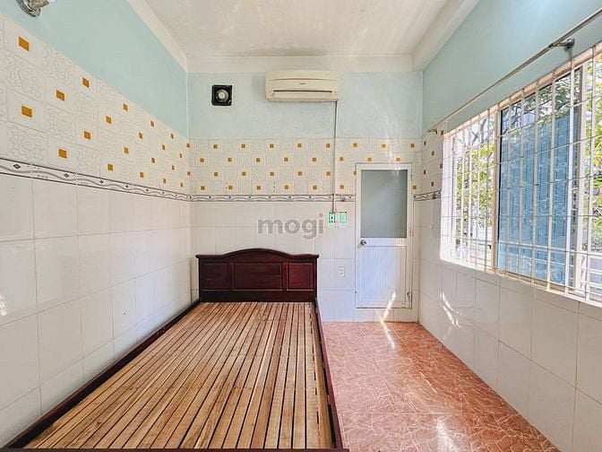 Hình ảnh Căn Hộ Dịch Vụ Ban Công Siêu Thoáng Đủ Nội Thất Đ. Cộng Hoà 20m2
