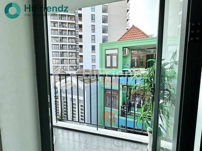 Hình ảnh Mb6623 nạp rút nhanh chóng Studio Ban công tách bếp gần sân bay Tân Sơn Nhất