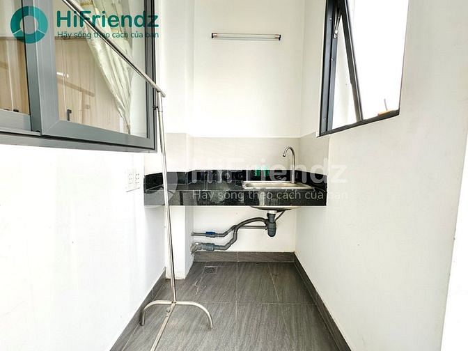 Hình ảnh Mb6623 nạp rút nhanh chóng Studio Ban công tách bếp gần sân bay Tân Sơn Nhất