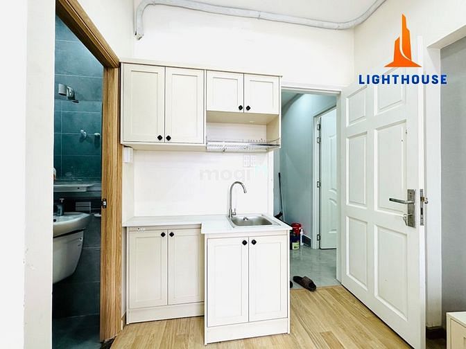 Hình ảnh Mb6623 nạp rút nhanh chóng bancon thoáng full nt ngay sân bay TSN