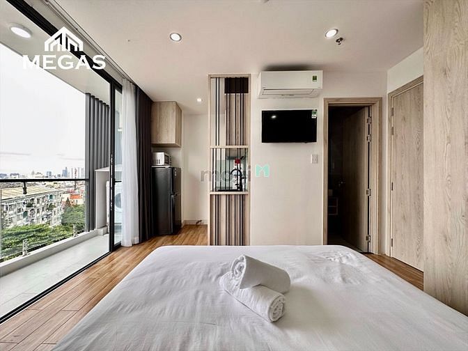 Hình ảnh phòng Cao Cấp - Cửa sổ ban công thoáng - Mới ngay Etown Cộng Hoà