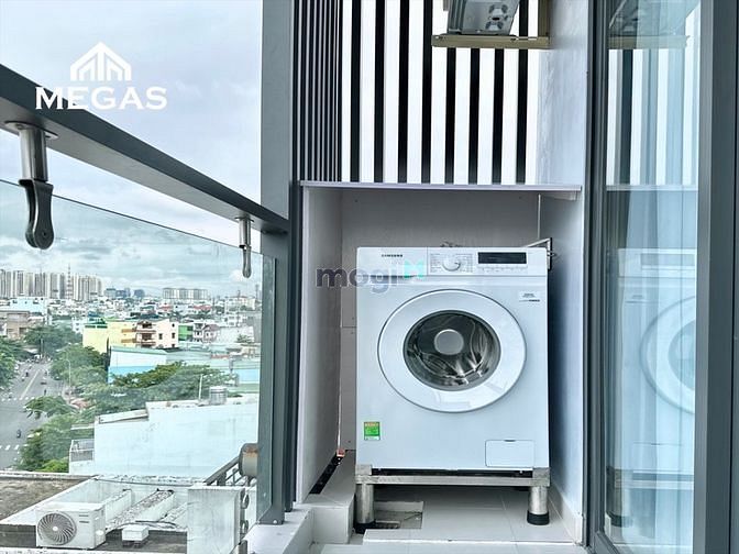 Hình ảnh phòng Cao Cấp - Cửa sổ ban công thoáng - Mới ngay Etown Cộng Hoà