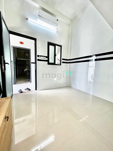 Hình ảnh Phòng mới tinh có máy lạnh sáng sủa ✨✨
