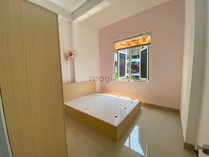 Hình ảnh Căn 1pn Cửa sổ lớn Thân Nhân Trung