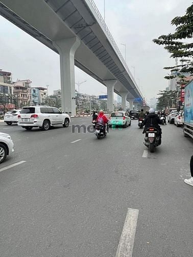 Hình ảnh Bán mảnh đất mặt phố Trường Chinh Đống Đa 700 m2-10m mặt tiền -200 tỷ