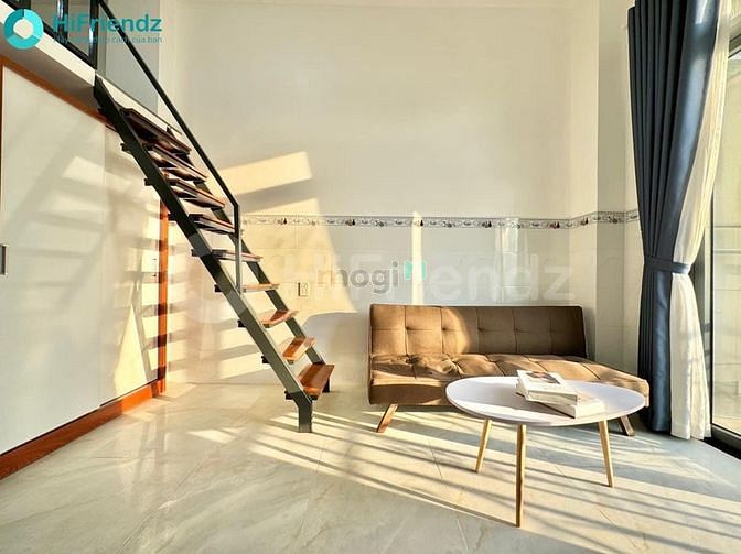 Hình ảnh Vừa trống lại CHDV ban công riêng full nội thất cực thông thoáng