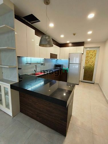 Hình ảnh Cho thuê CHCC Hùng Vương Plaza. Full nt giá 24tr/tháng